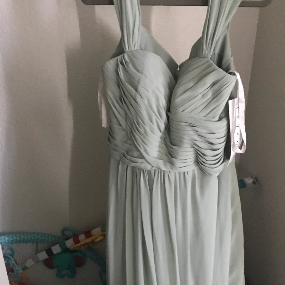 Bill Levkof Beidesmaid Dress in Pistachio